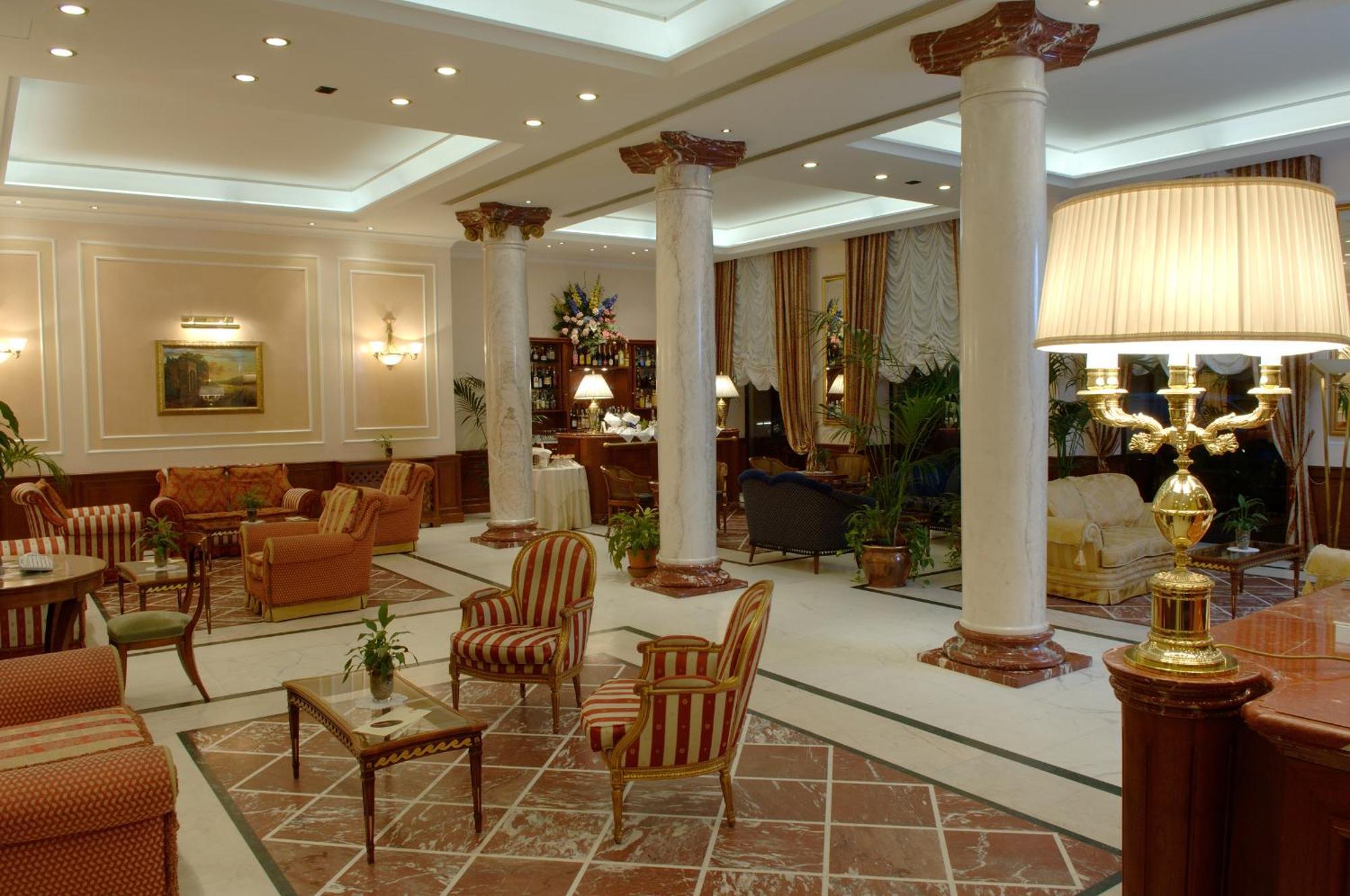 Andreola Central Hotel, Milan